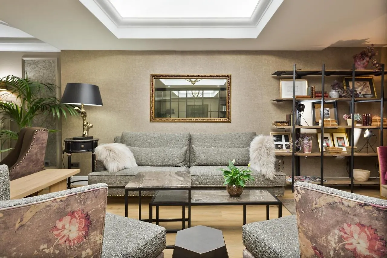 Acta Splendid Hotel Barcelona