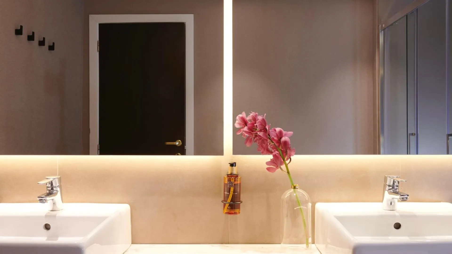 Acta Splendid Hotel Barcelona