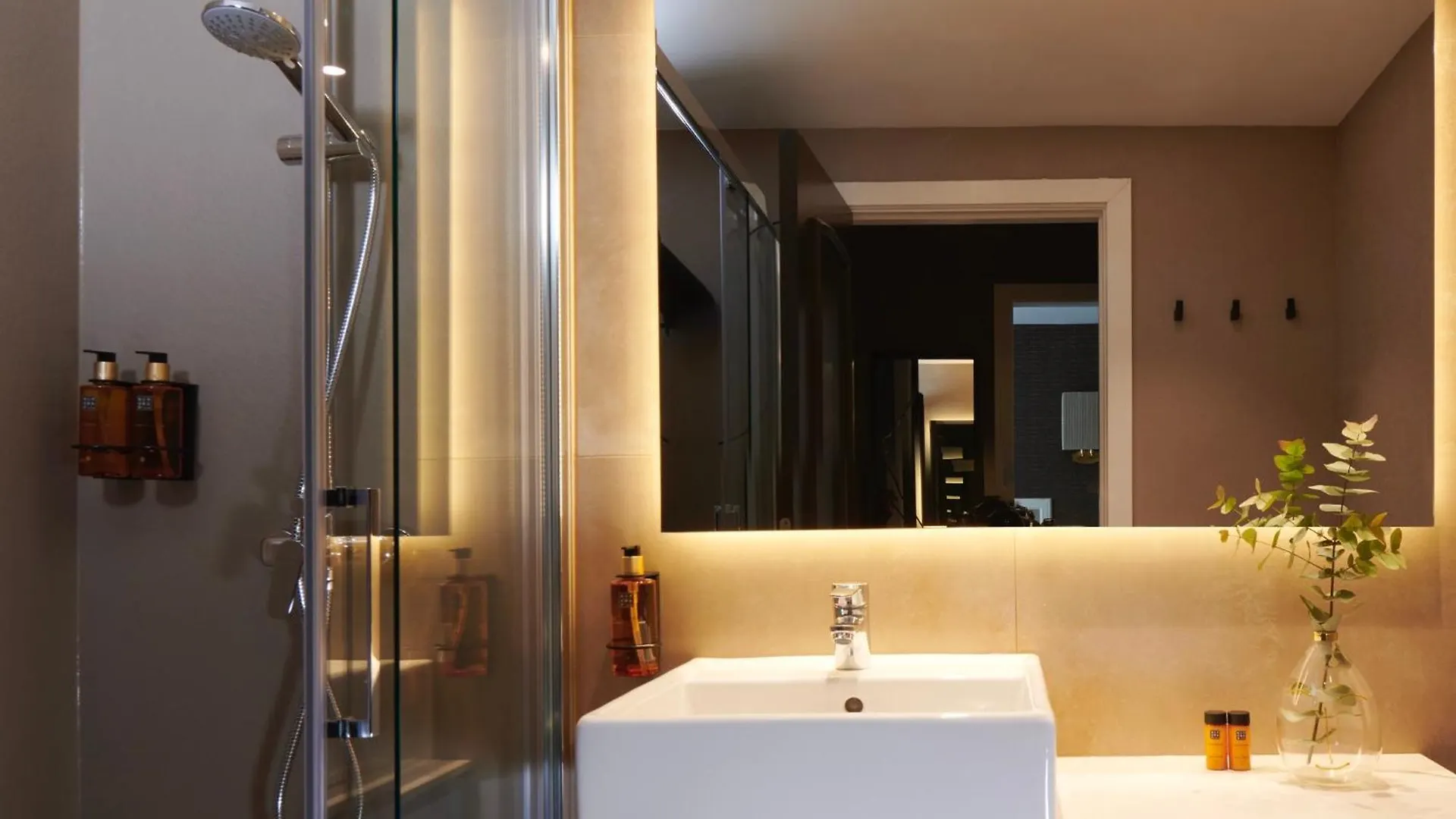 Acta Splendid Hotel Barcelona Spain
