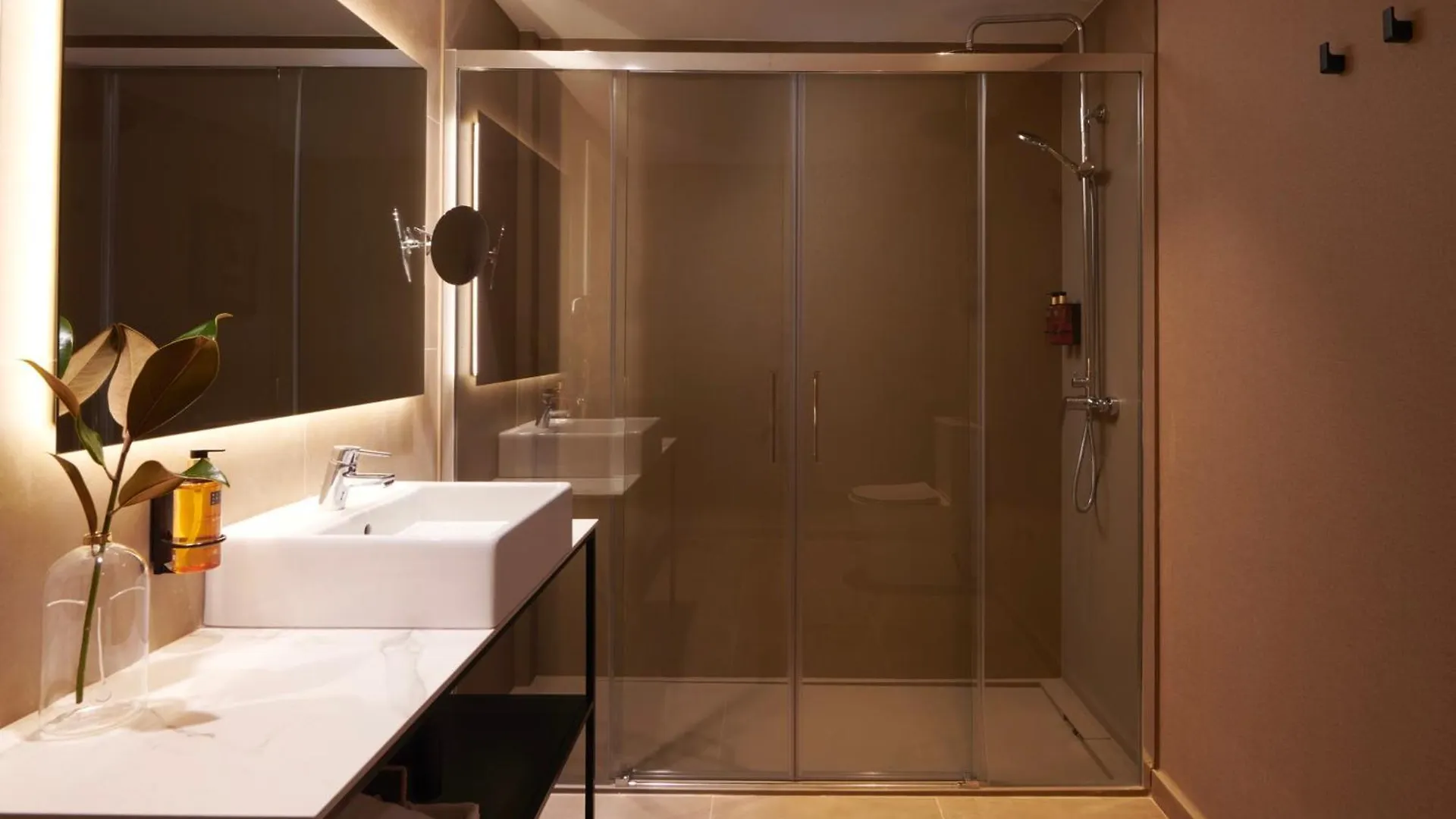 Acta Splendid Hotel Barcelona